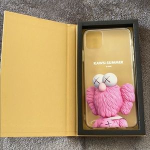 Kaws: Summer Iphone 11 pro max